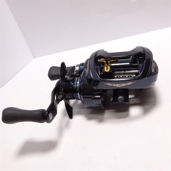 【新品未使用品】２１ＳＴＥＥＺ　Ａ　ＴＷ　ＨＬＣ６．３Ｒ